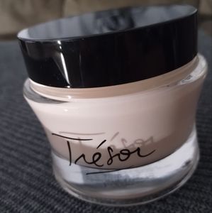 Tresor Lancome Perfumed Body Cream